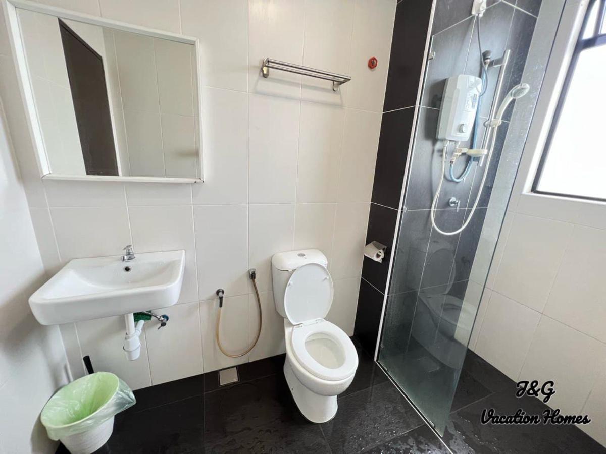 The Garden By J&G Vacation Homes Skudai Esterno foto