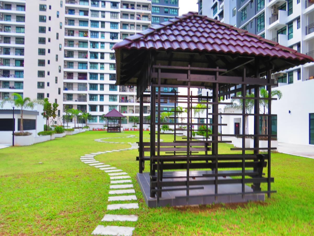 The Garden By J&G Vacation Homes Skudai Esterno foto