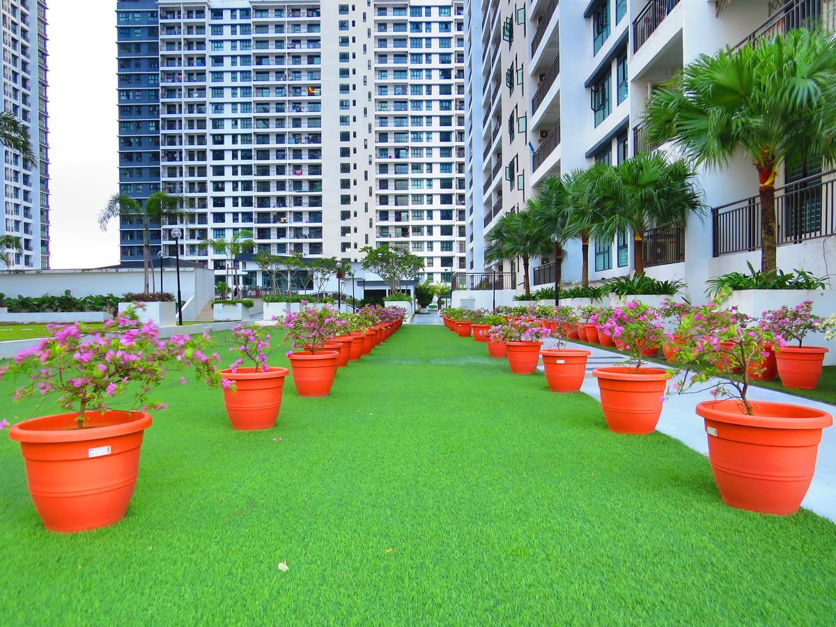 The Garden By J&G Vacation Homes Skudai Esterno foto